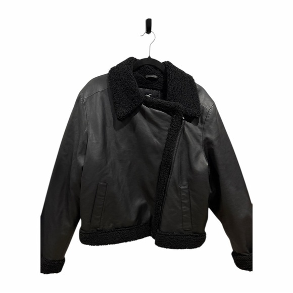 Hollister Jackets & Blazers - Hollister Womens Sherpa Lined Vegan Leather Biker Jacket XL NWT